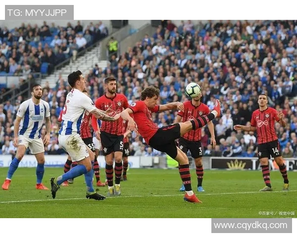 足总杯精彩对决那不勒斯小胜曼联引发转会风波与全场沸腾