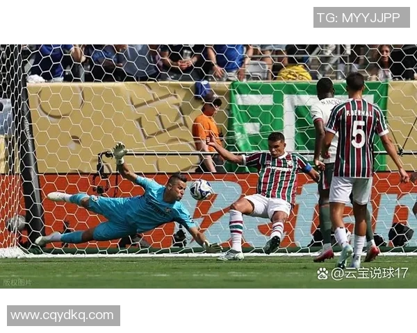 西甲惊天冷门那不勒斯大胜拜仁引发红牌争议全场沸腾