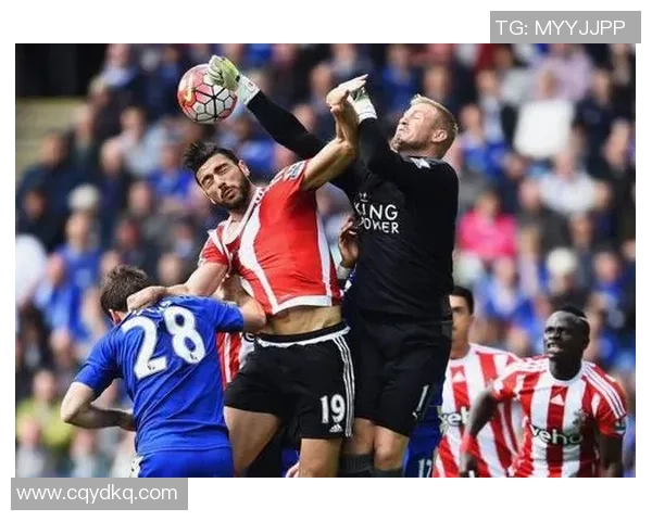 足总杯激战莱比锡凭神扑力克曼联战术解析全景回顾