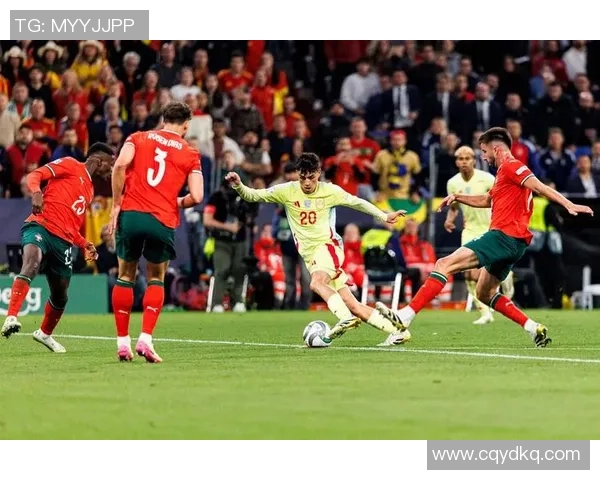 德甲激战波尔图与巴萨0比0平点球大战引发全场狂欢赛后深度解析