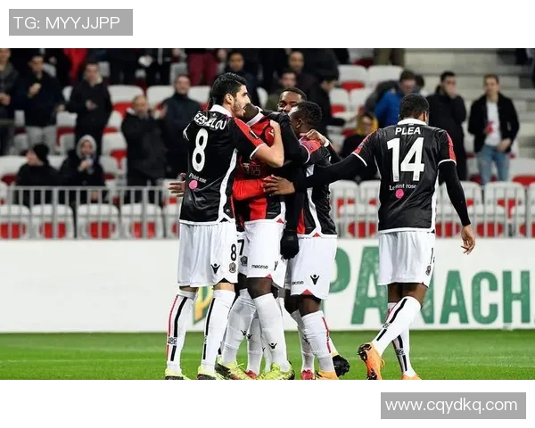 尤文图斯狂胜皇马四球大捷赛后点评引发热议 尤文图斯狂胜皇马四球大捷赛后点评引发热议