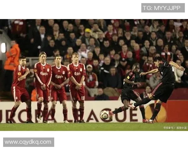 西甲激战AC米兰狂胜曼联六比二乌龙球瞬间点燃全场激情