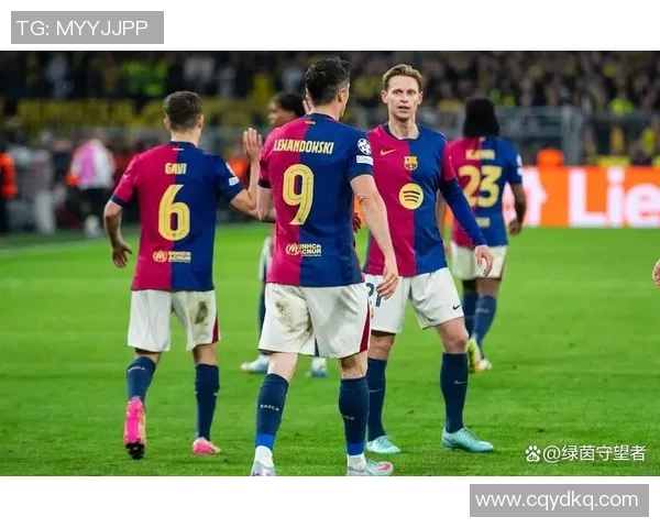 德甲精彩对决巴萨大胜波尔图红牌事件引发全场热议 德甲精彩对决巴萨大胜波尔图红牌事件引发全场热议