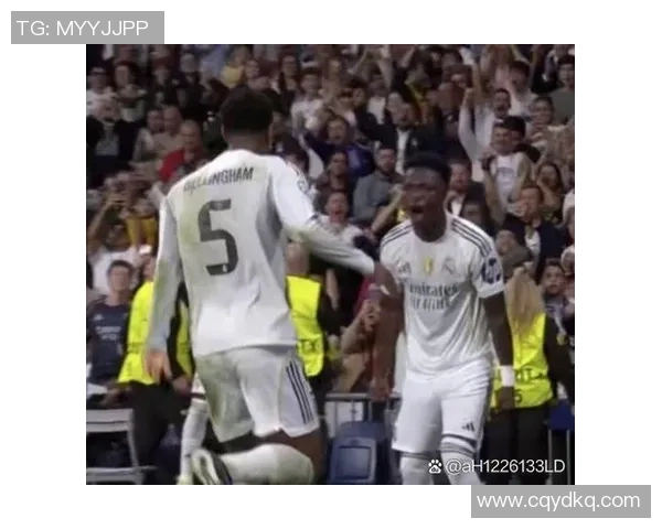 中超焦点战巴萨与皇马激战成平局全场沸腾瞬间回顾 中超焦点战巴萨与皇马激战成平局全场沸腾瞬间回顾