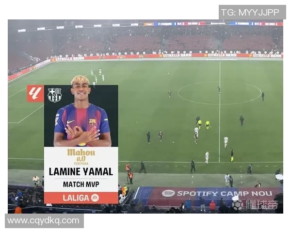 世界杯精彩对决里昂与巴萨战成平局战术解析引发全场热议 世界杯精彩对决里昂与巴萨战成平局战术解析引发全场热议