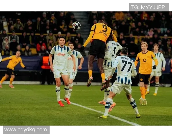 德甲精彩对决曼城逆转马竞引爆全场激情时刻解析